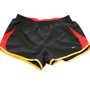 Nike Women’s lined Running Shorts Size Small